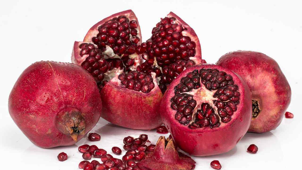 Can Chickens Eat Pomegranate